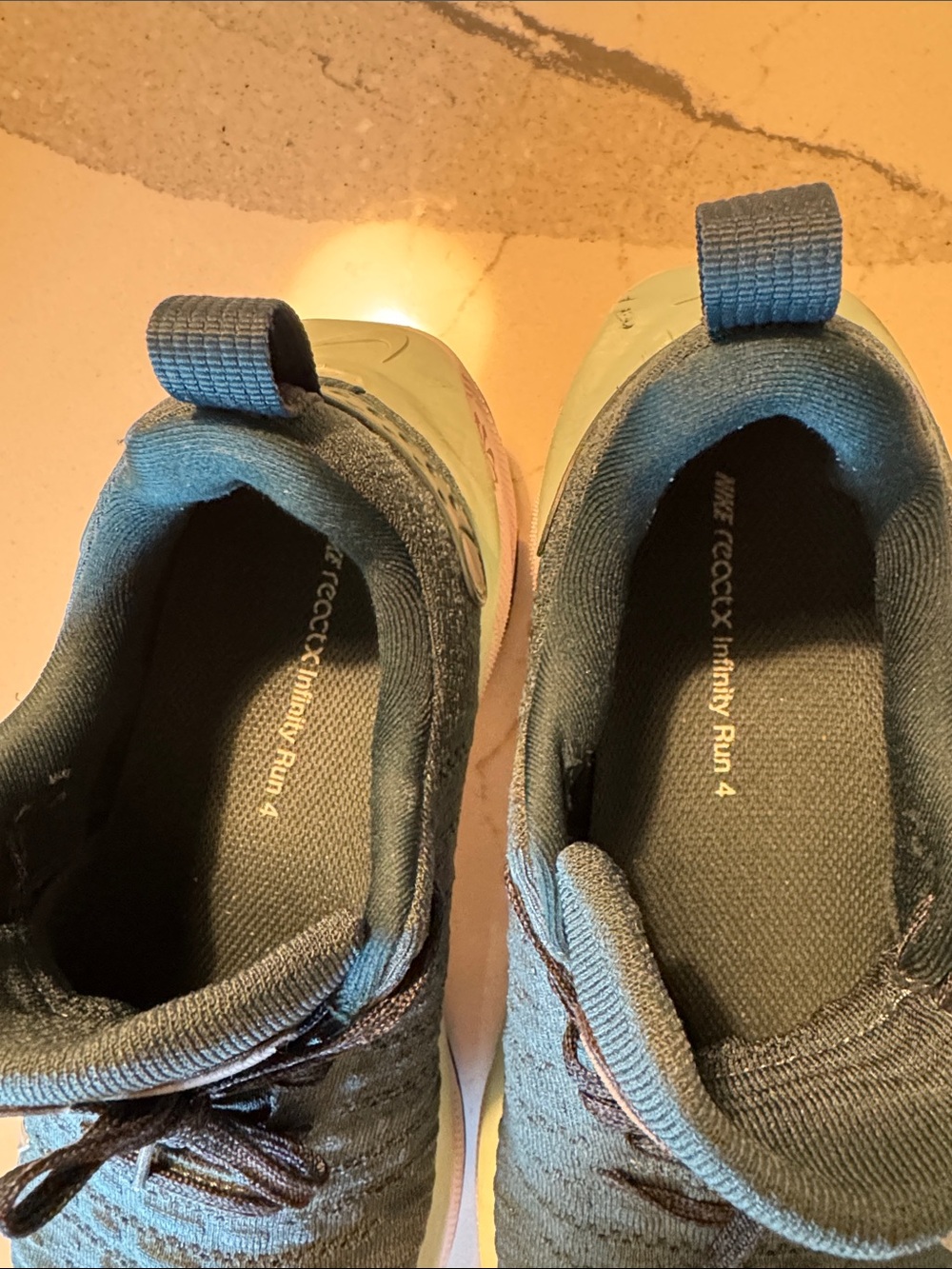 Women’s Nike running Shoes - Picture 3 of 6